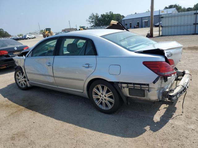 Photo 1 VIN: 4T1BK36B38U294880 - TOYOTA AVALON XL 