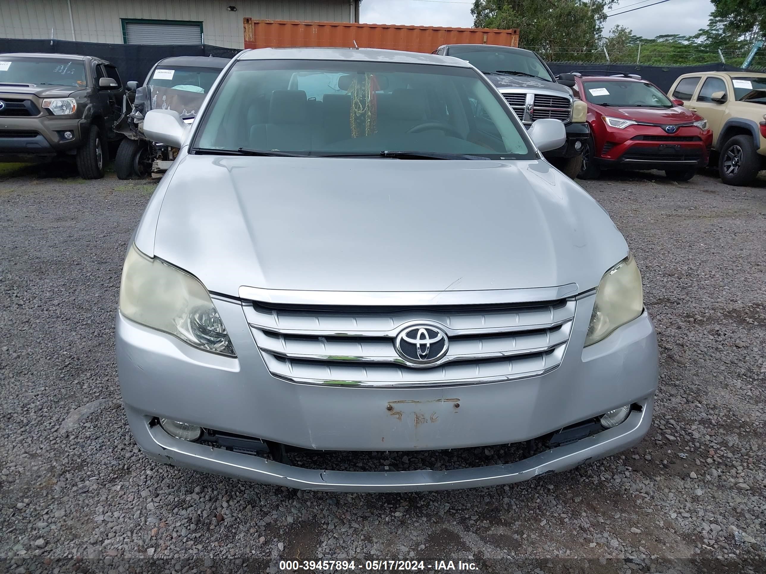 Photo 11 VIN: 4T1BK36B45U031485 - TOYOTA AVALON 