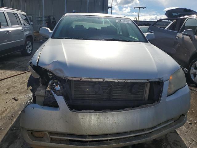 Photo 4 VIN: 4T1BK36B45U046035 - TOYOTA AVALON 