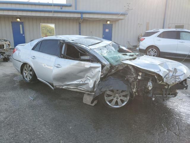 Photo 3 VIN: 4T1BK36B46U087833 - TOYOTA AVALON XL 