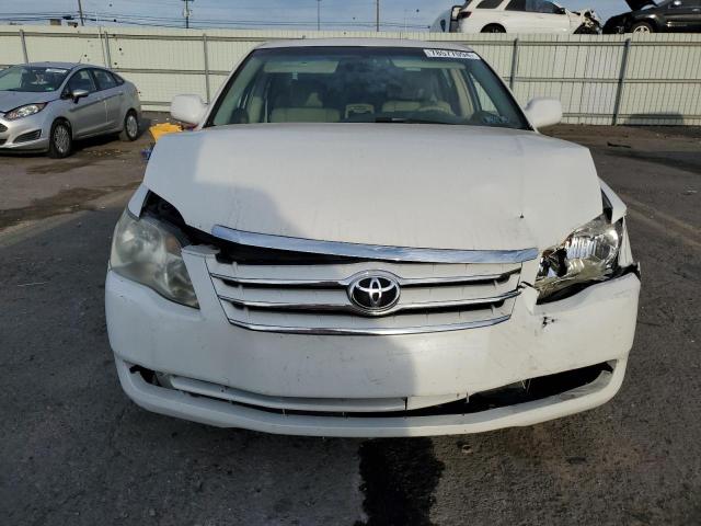 Photo 4 VIN: 4T1BK36B47U186573 - TOYOTA AVALON XL 