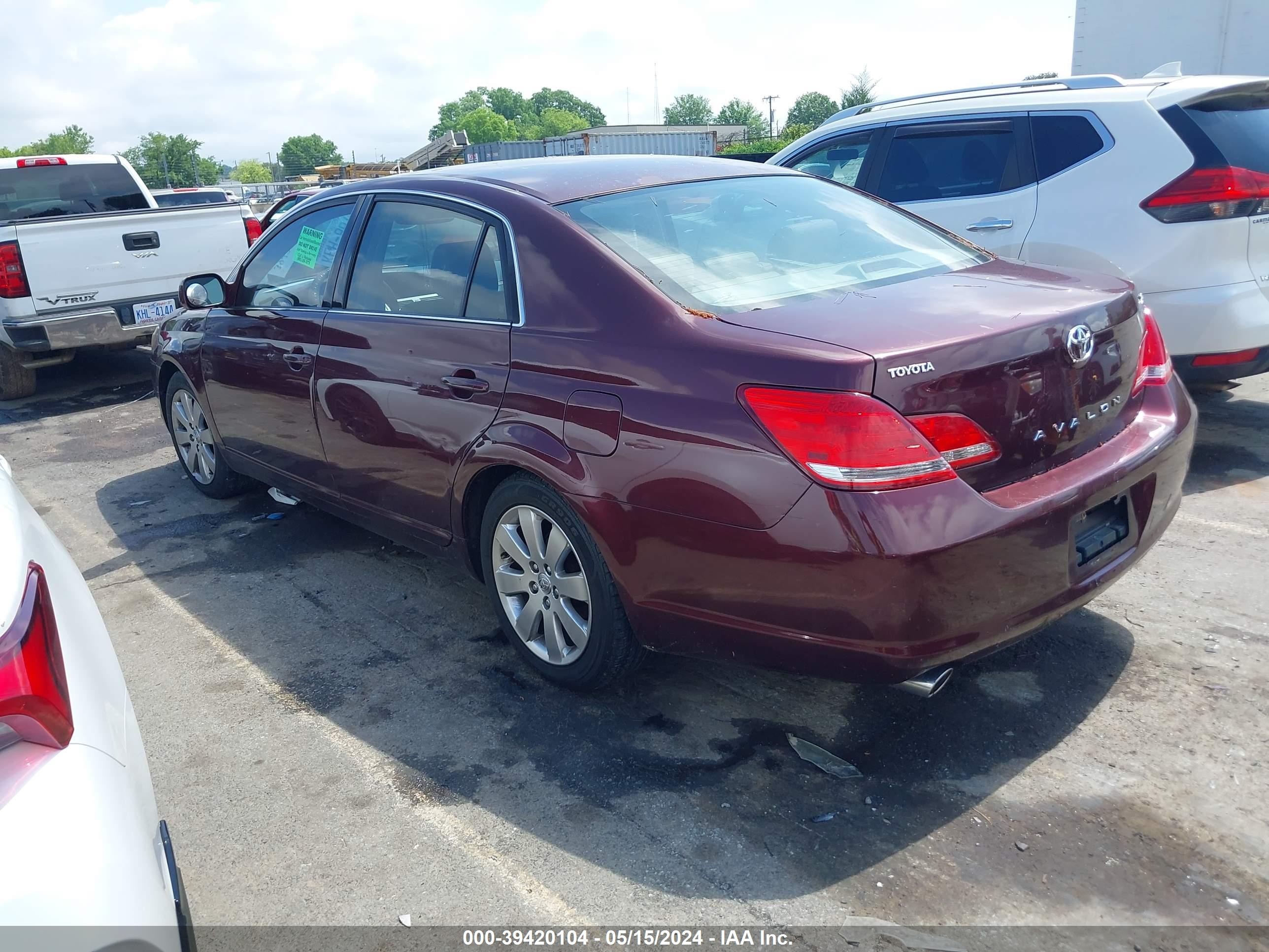 Photo 2 VIN: 4T1BK36B47U213044 - TOYOTA AVALON 