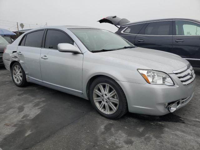 Photo 3 VIN: 4T1BK36B47U228692 - TOYOTA AVALON XL 