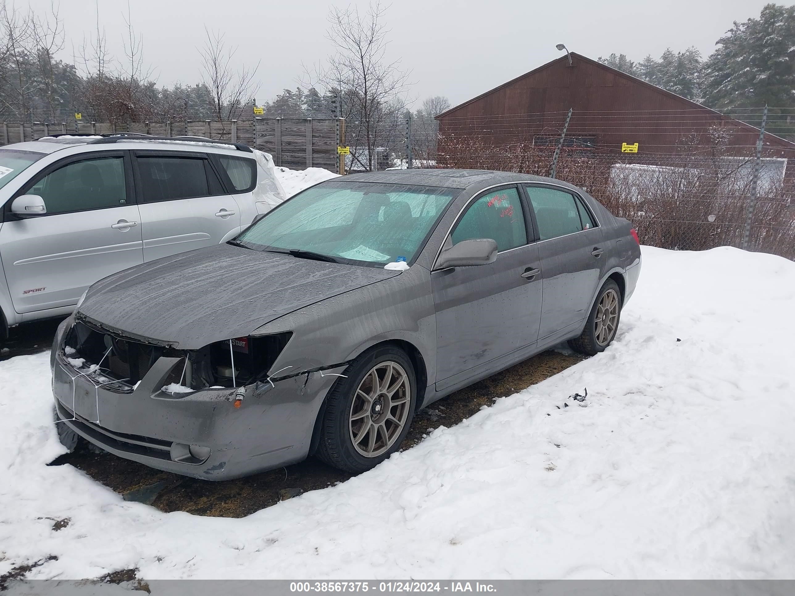 Photo 1 VIN: 4T1BK36B47U239367 - TOYOTA AVALON 