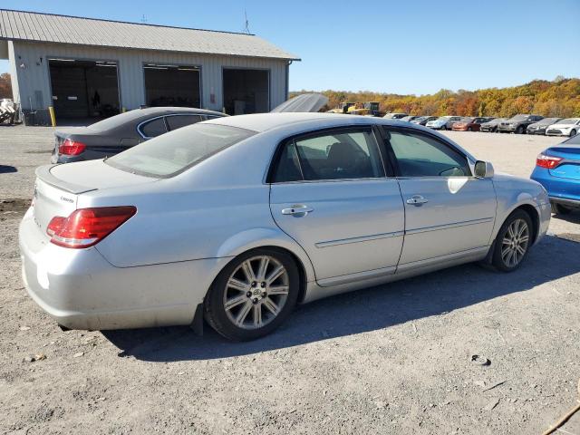 Photo 2 VIN: 4T1BK36B47U240115 - TOYOTA AVALON XL 