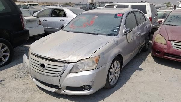 Photo 3 VIN: 4T1BK36B48U281023 - TOYOTA AVALON 