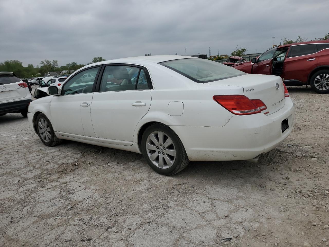 Photo 1 VIN: 4T1BK36B55U003646 - TOYOTA AVALON 