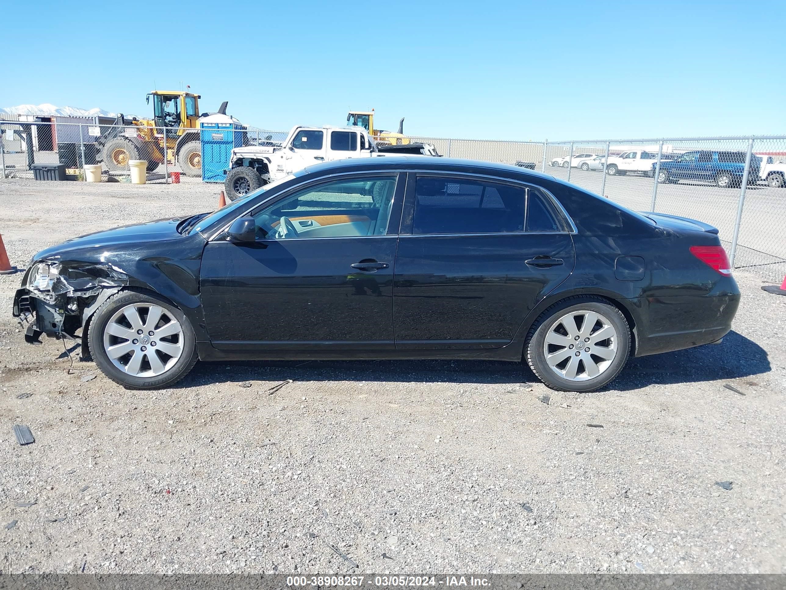 Photo 12 VIN: 4T1BK36B56U063377 - TOYOTA AVALON 