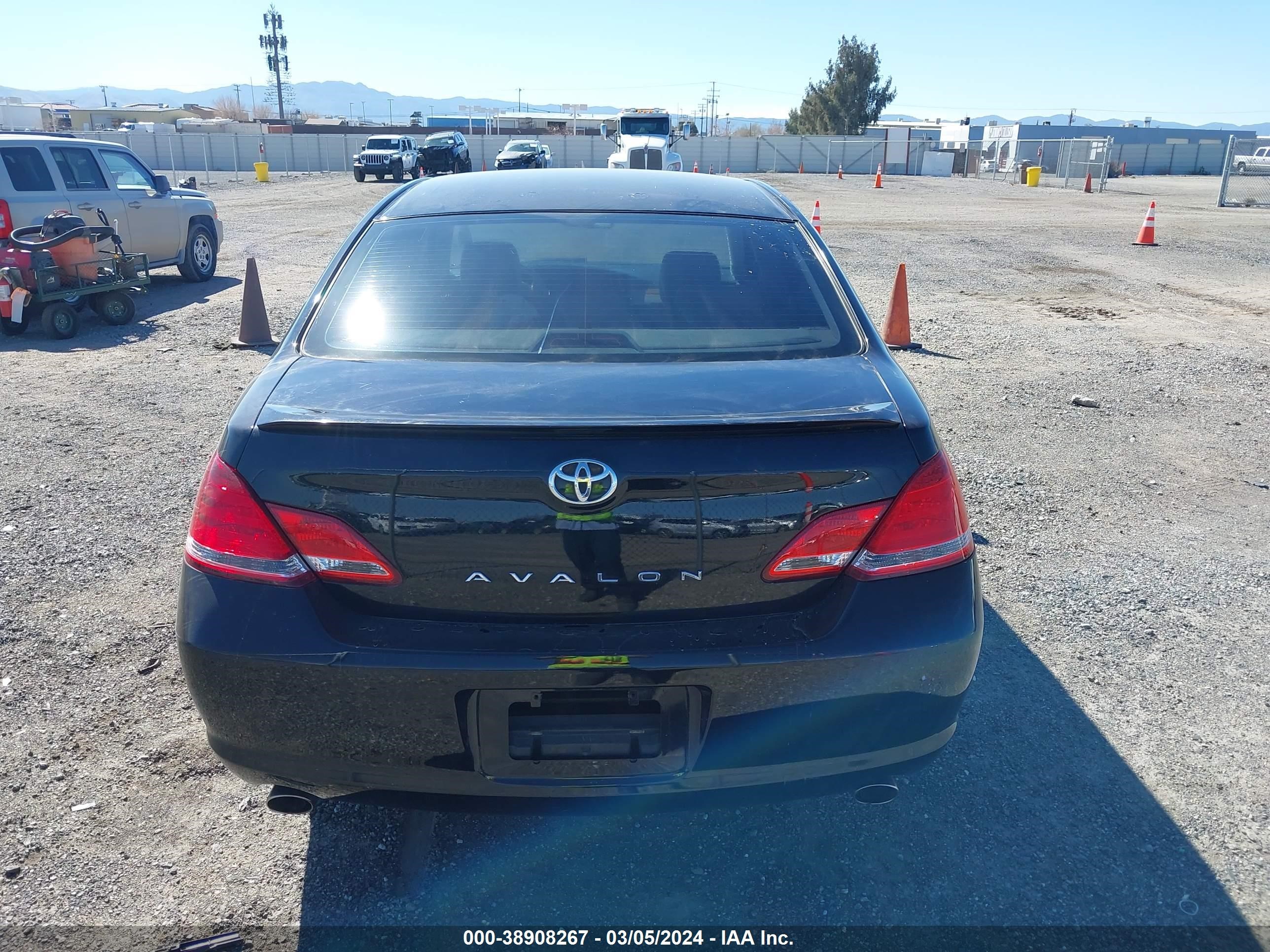 Photo 14 VIN: 4T1BK36B56U063377 - TOYOTA AVALON 