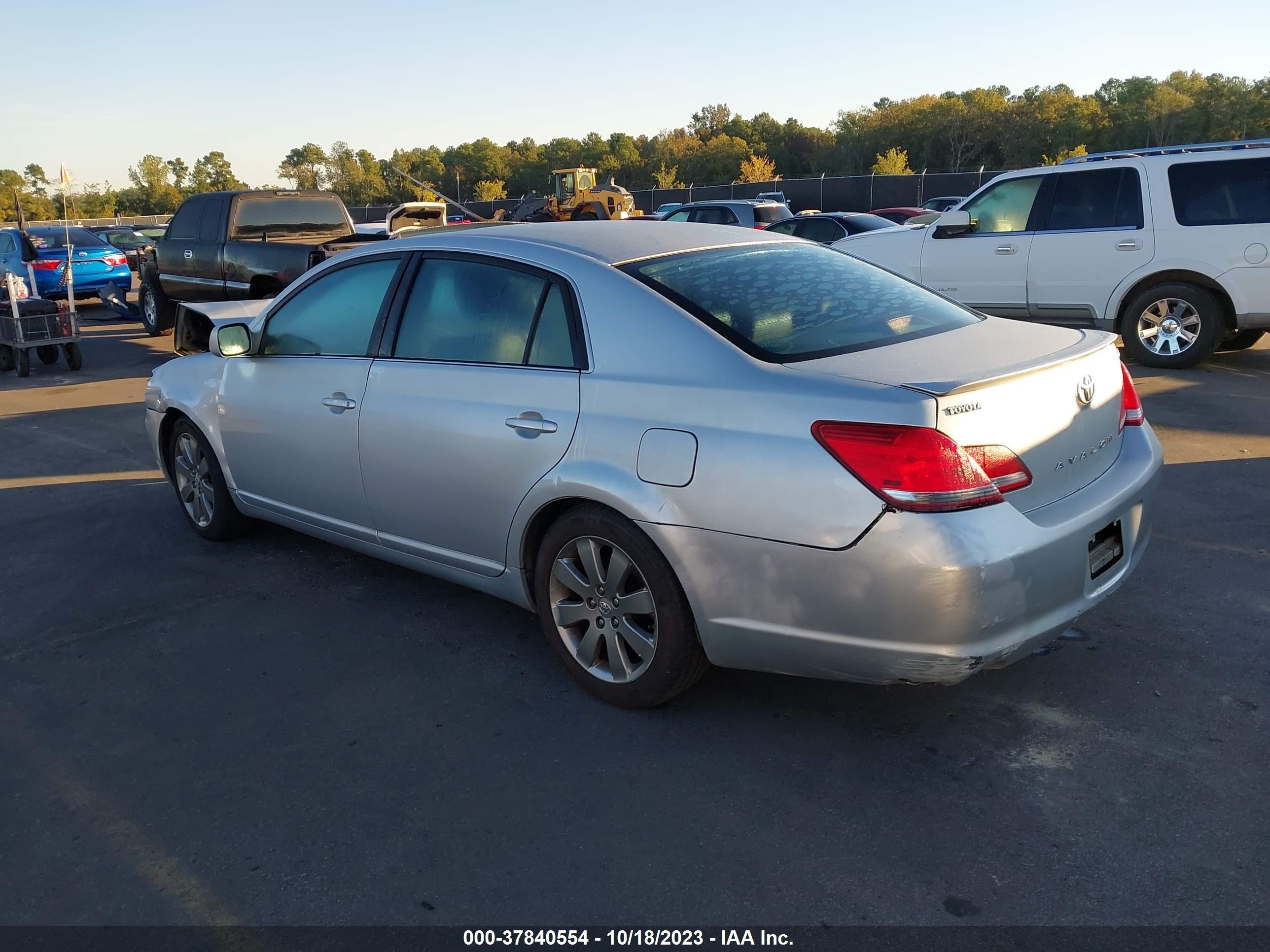 Photo 2 VIN: 4T1BK36B57U169085 - TOYOTA AVALON 