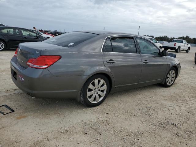 Photo 2 VIN: 4T1BK36B57U224831 - TOYOTA AVALON XL 