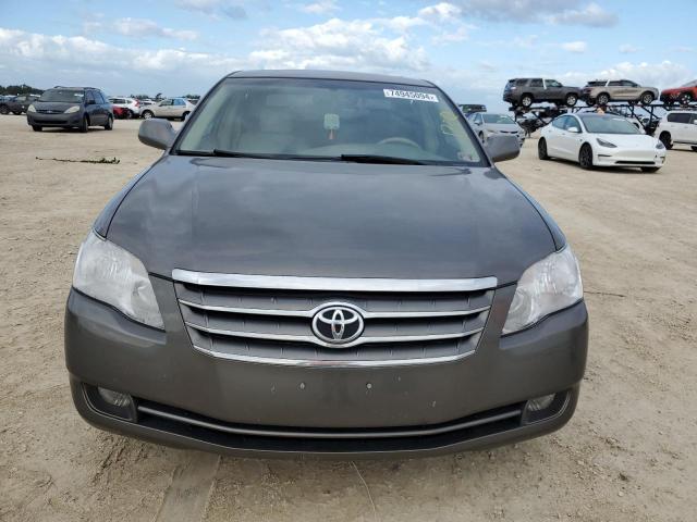 Photo 4 VIN: 4T1BK36B57U224831 - TOYOTA AVALON XL 