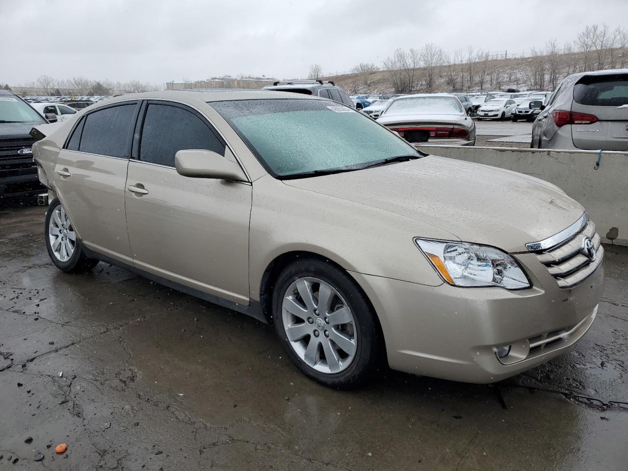 Photo 3 VIN: 4T1BK36B57U246800 - TOYOTA AVALON 