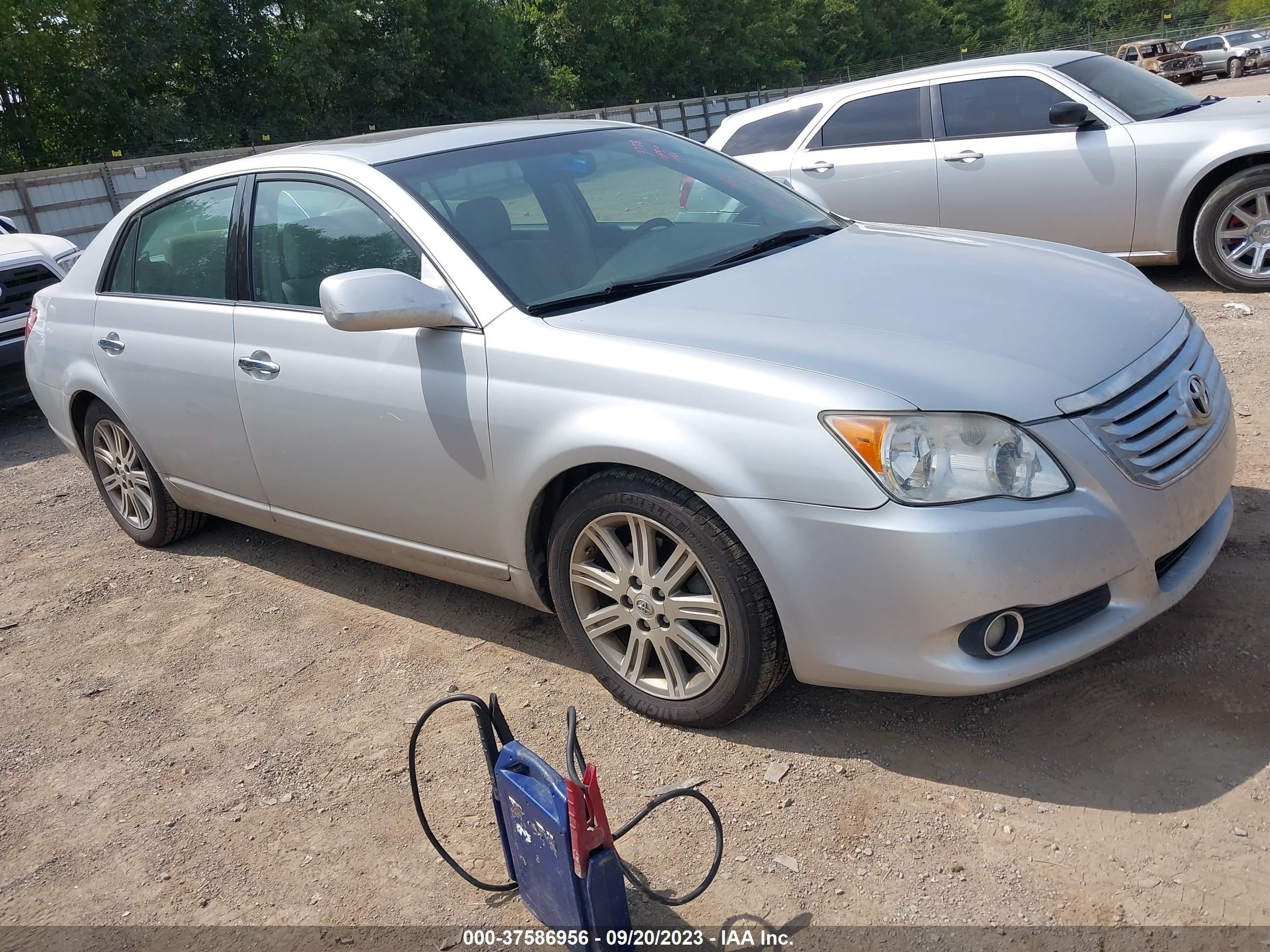 Photo 0 VIN: 4T1BK36B58U294878 - TOYOTA AVALON 