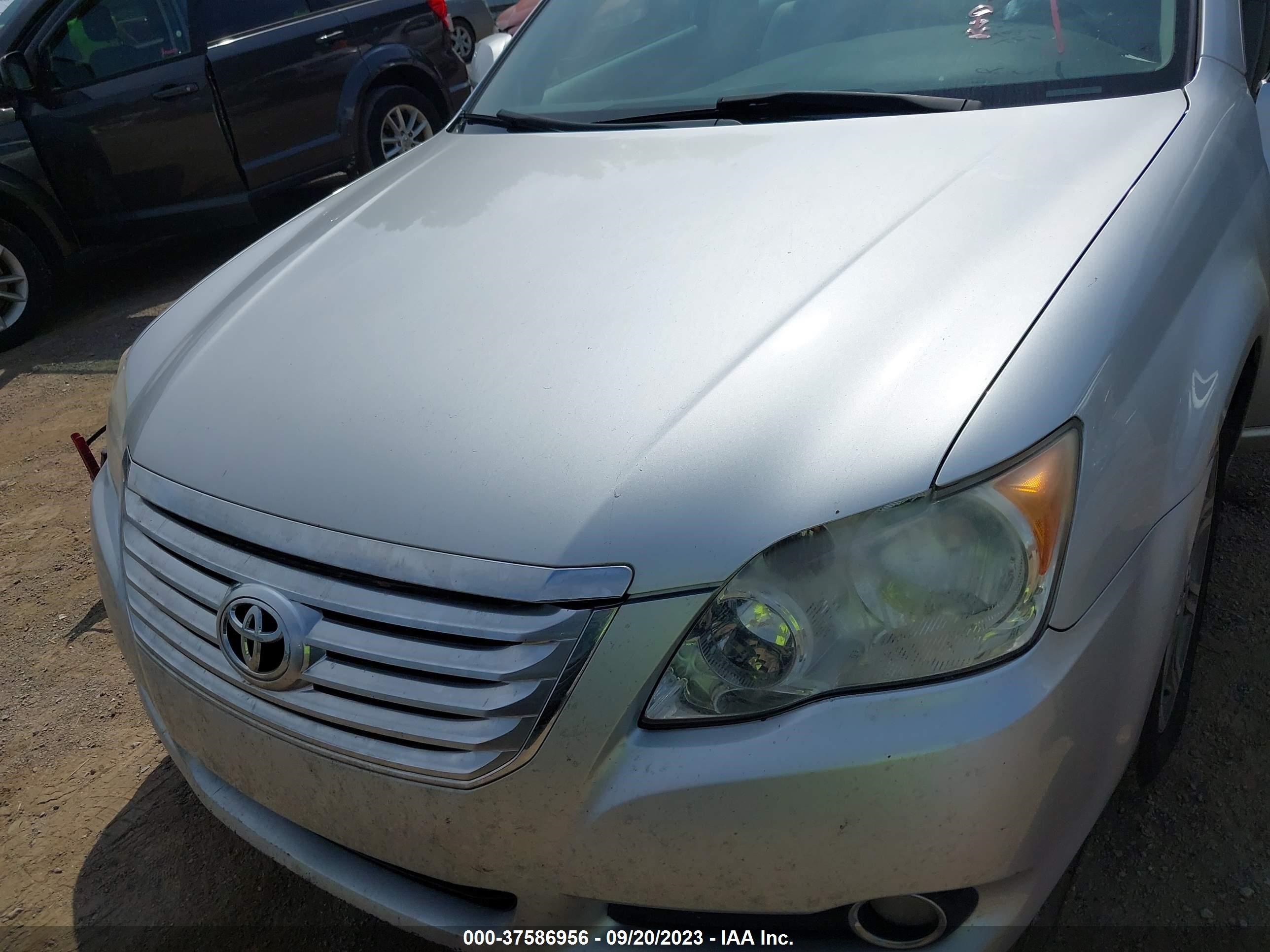 Photo 5 VIN: 4T1BK36B58U294878 - TOYOTA AVALON 