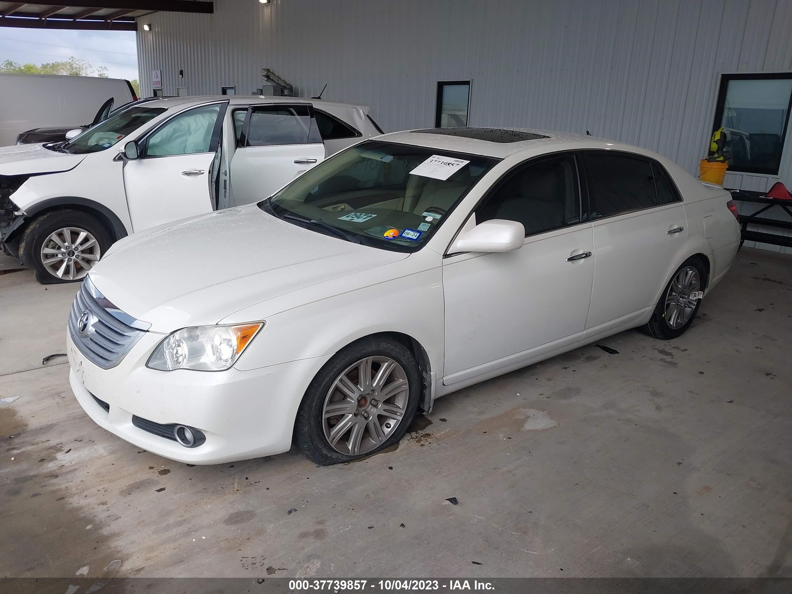 Photo 1 VIN: 4T1BK36B58U314790 - TOYOTA AVALON 