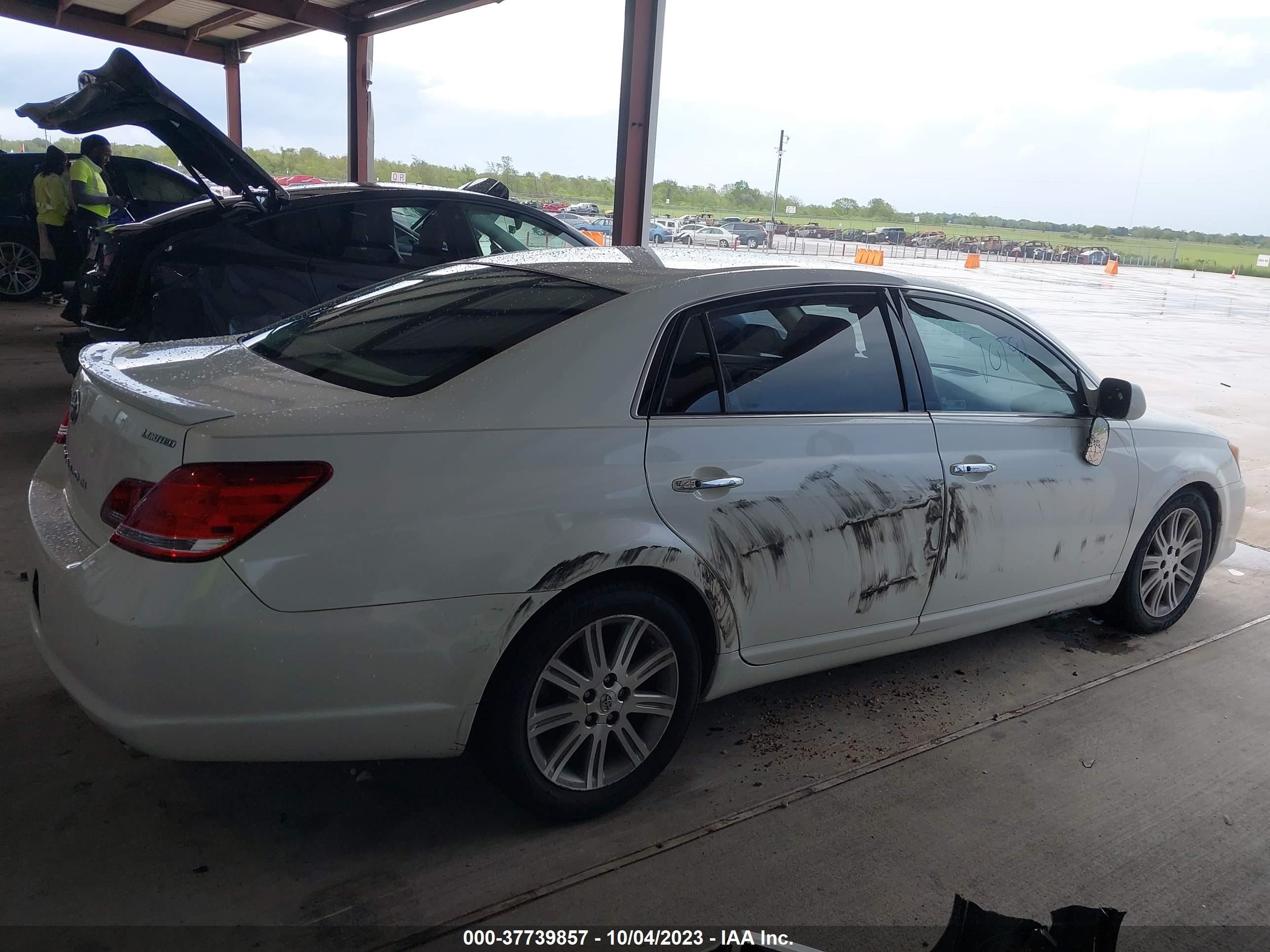 Photo 5 VIN: 4T1BK36B58U314790 - TOYOTA AVALON 