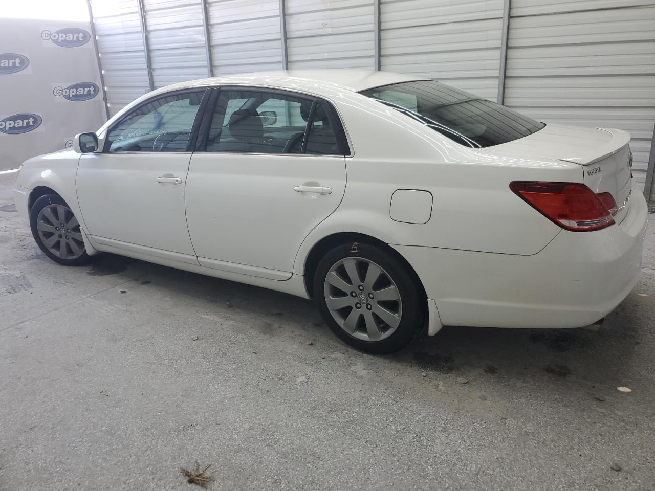 Photo 1 VIN: 4T1BK36B65U004434 - TOYOTA AVALON 