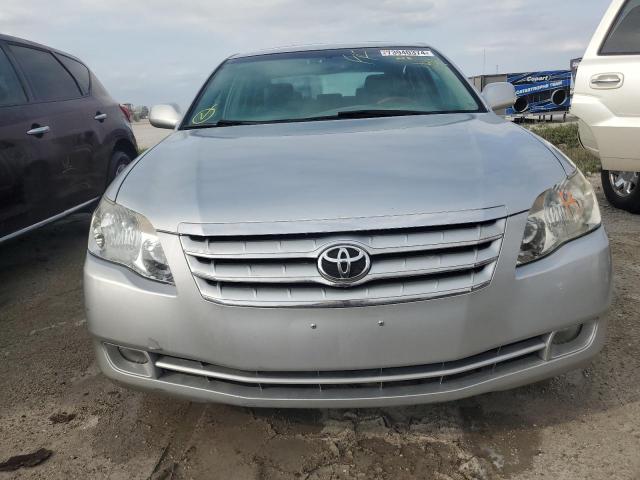 Photo 4 VIN: 4T1BK36B65U014297 - TOYOTA AVALON XL 