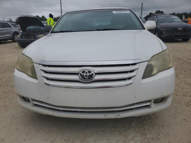 Photo 4 VIN: 4T1BK36B66U062626 - TOYOTA AVALON XL 