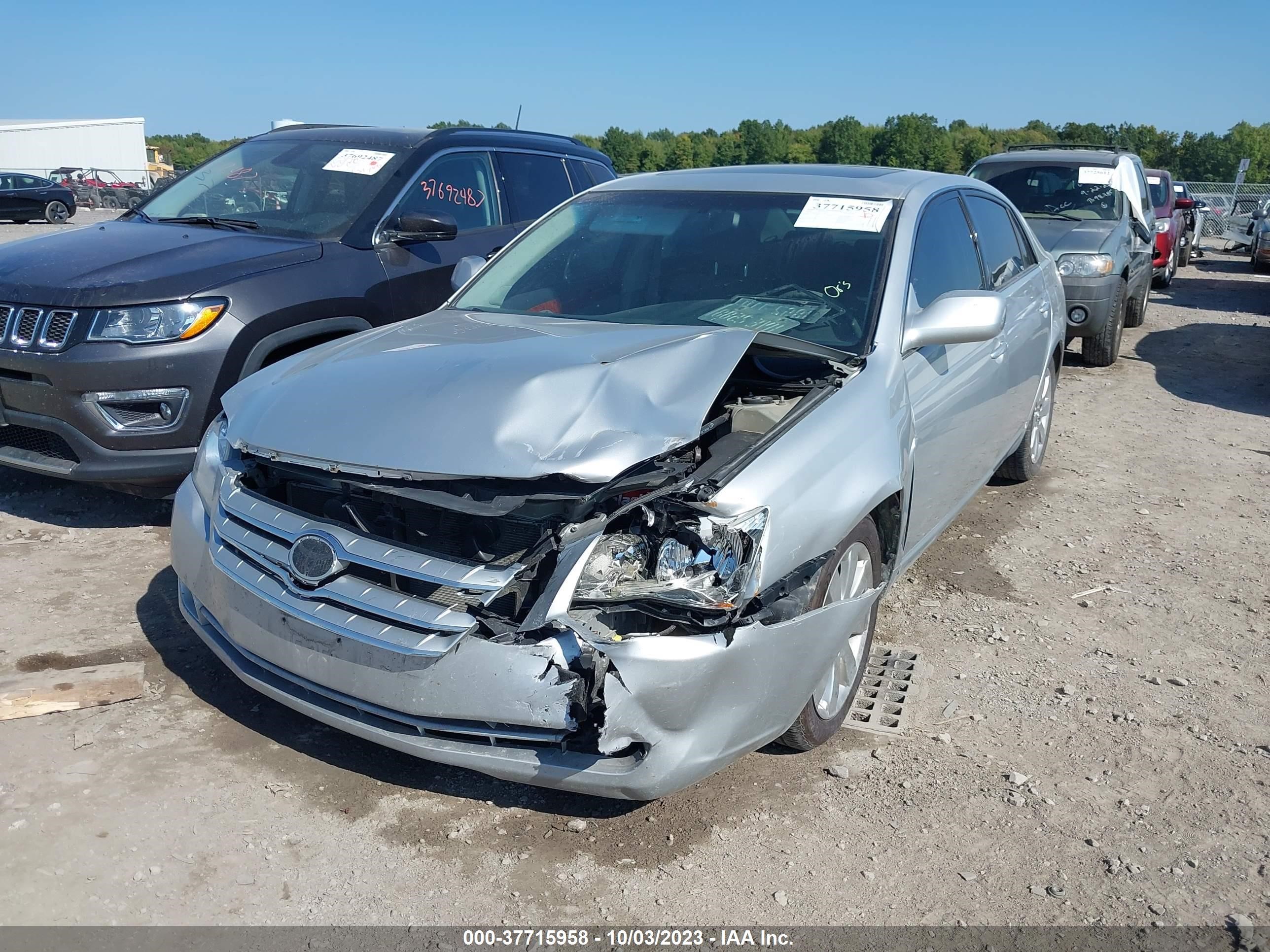 Photo 1 VIN: 4T1BK36B66U114871 - TOYOTA AVALON 