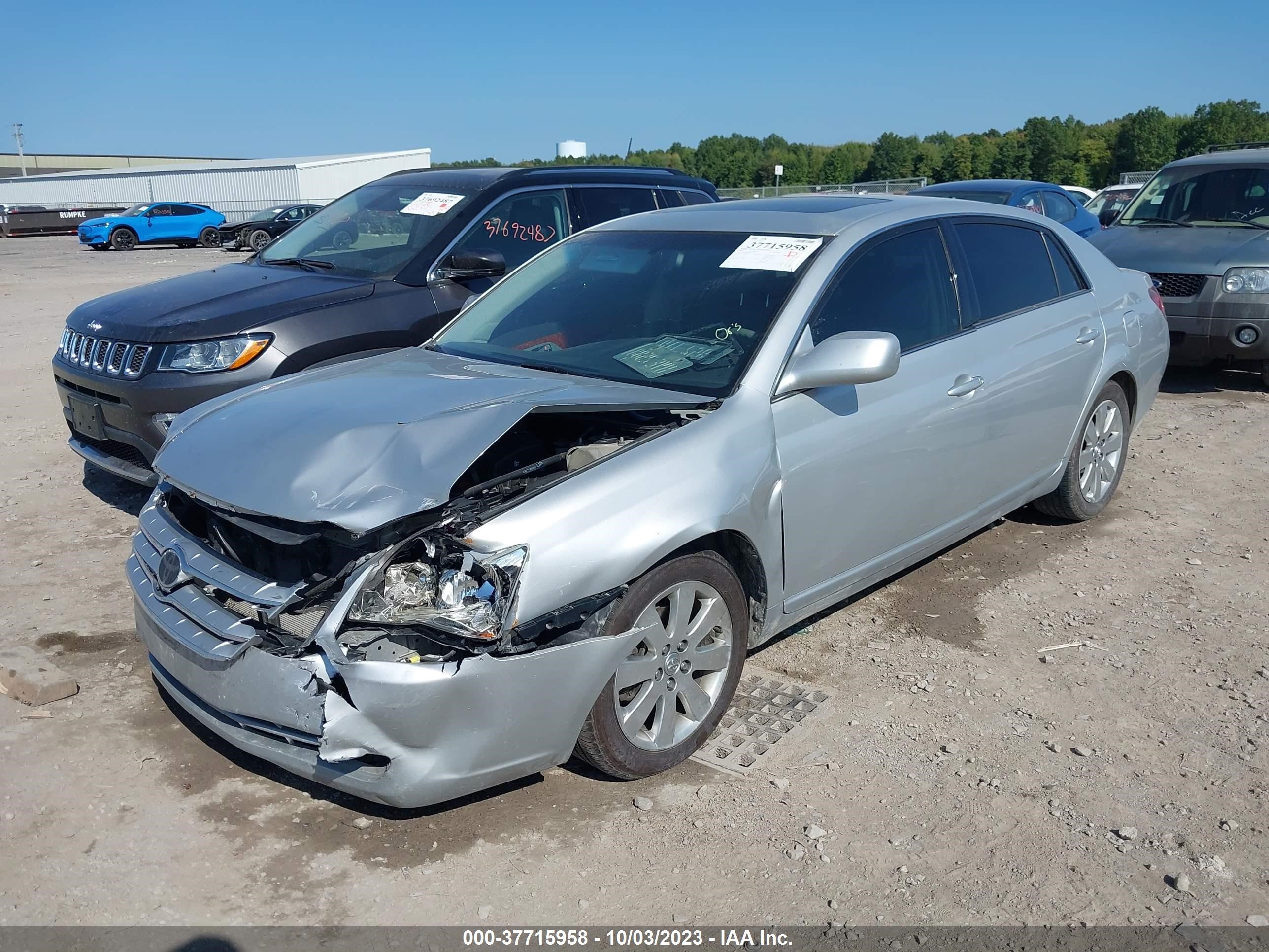 Photo 13 VIN: 4T1BK36B66U114871 - TOYOTA AVALON 