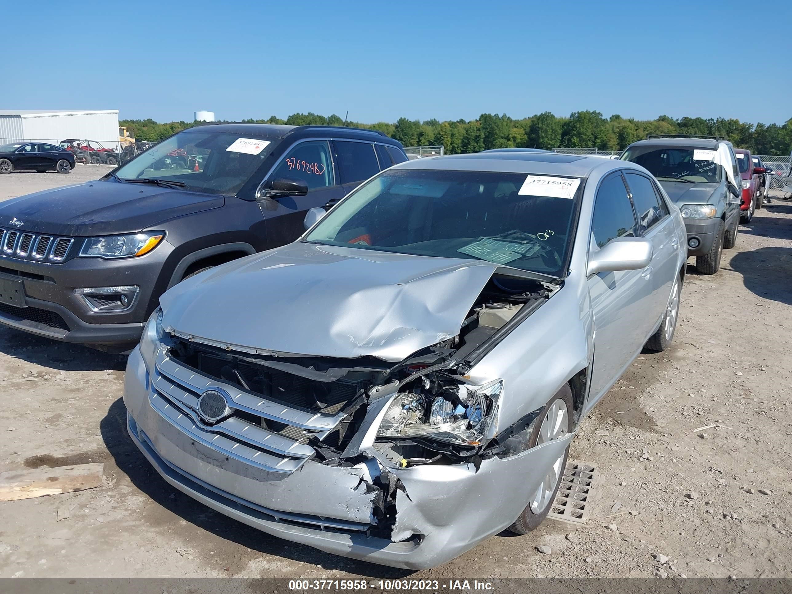 Photo 5 VIN: 4T1BK36B66U114871 - TOYOTA AVALON 