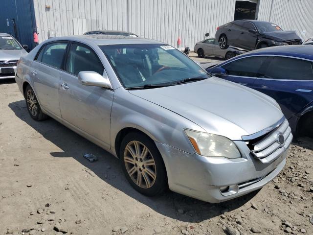 Photo 3 VIN: 4T1BK36B66U125398 - TOYOTA AVALON 