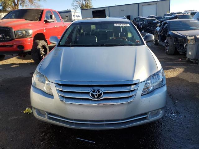 Photo 4 VIN: 4T1BK36B67U208945 - TOYOTA AVALON 