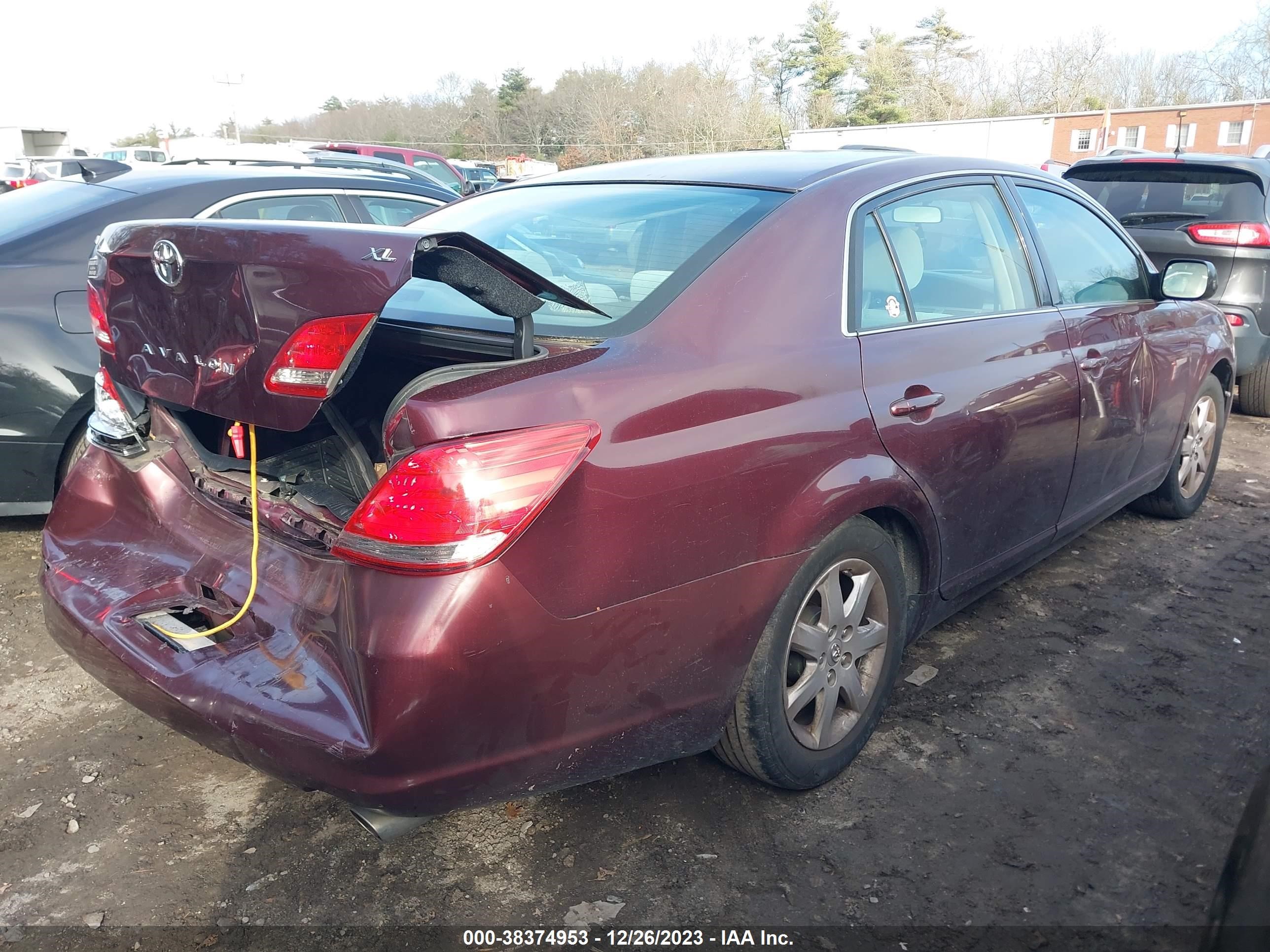 Photo 3 VIN: 4T1BK36B67U210081 - TOYOTA AVALON 