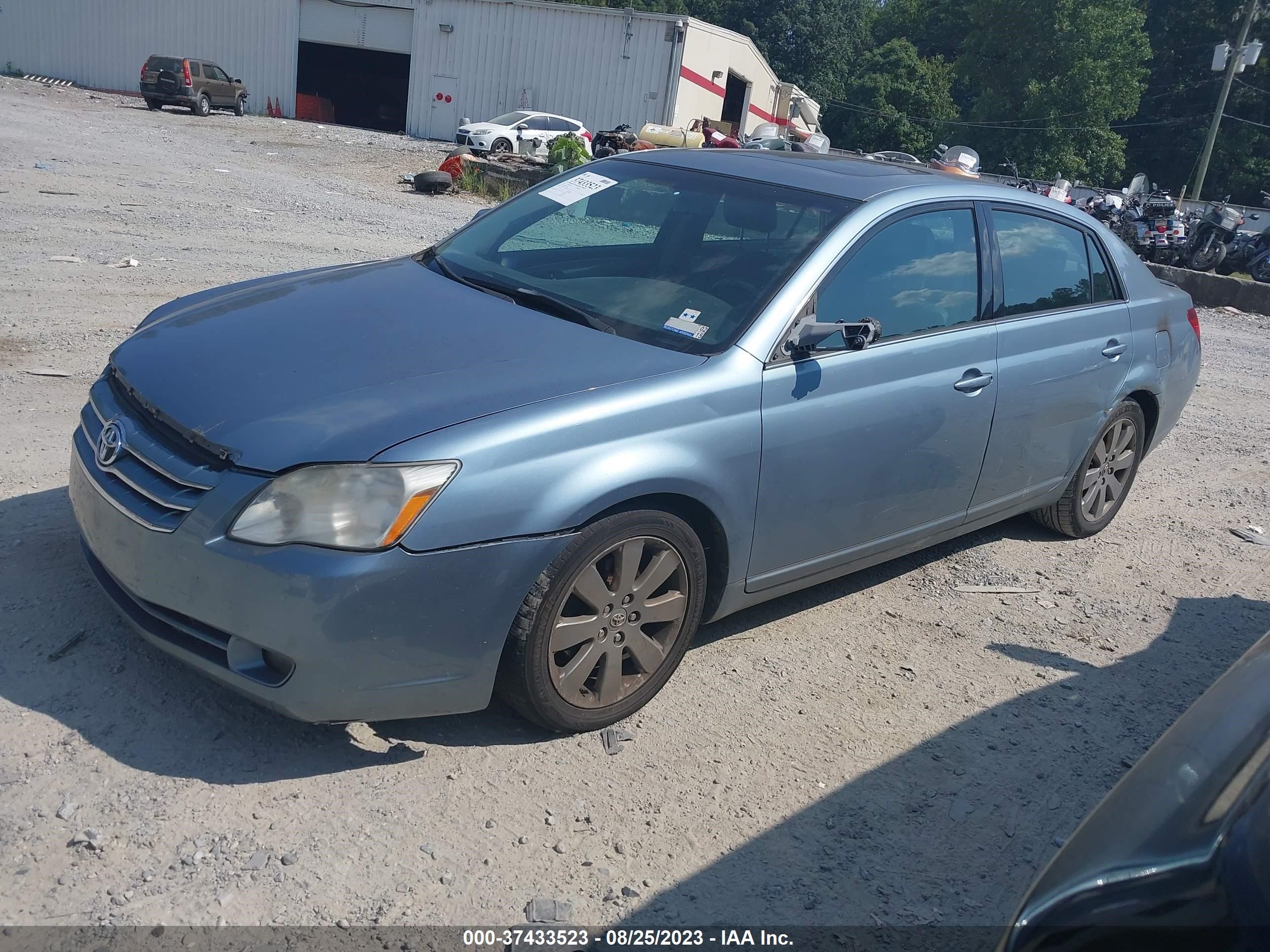 Photo 1 VIN: 4T1BK36B67U213000 - TOYOTA AVALON 