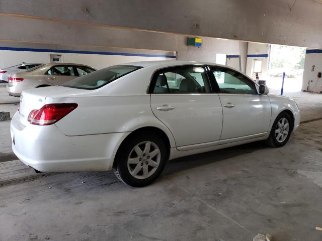 Photo 2 VIN: 4T1BK36B67U228872 - TOYOTA AVALON XL 