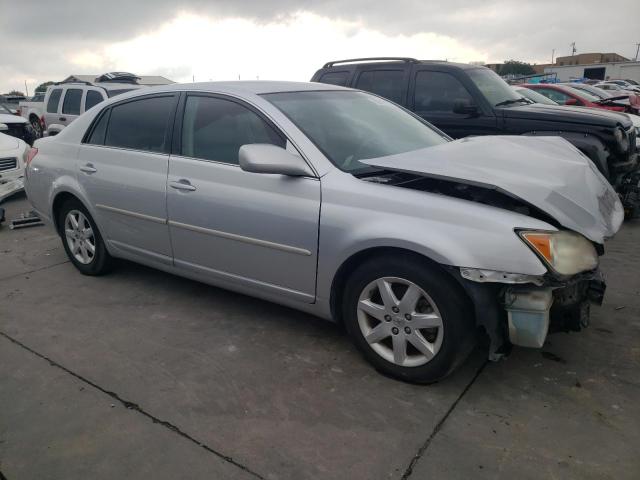 Photo 3 VIN: 4T1BK36B68U302941 - TOYOTA AVALON XL 