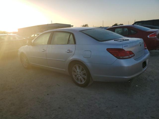 Photo 1 VIN: 4T1BK36B68U318654 - TOYOTA AVALON XL 