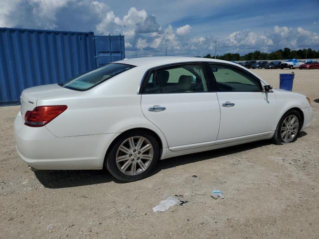 Photo 2 VIN: 4T1BK36B69U334693 - TOYOTA AVALON XL 