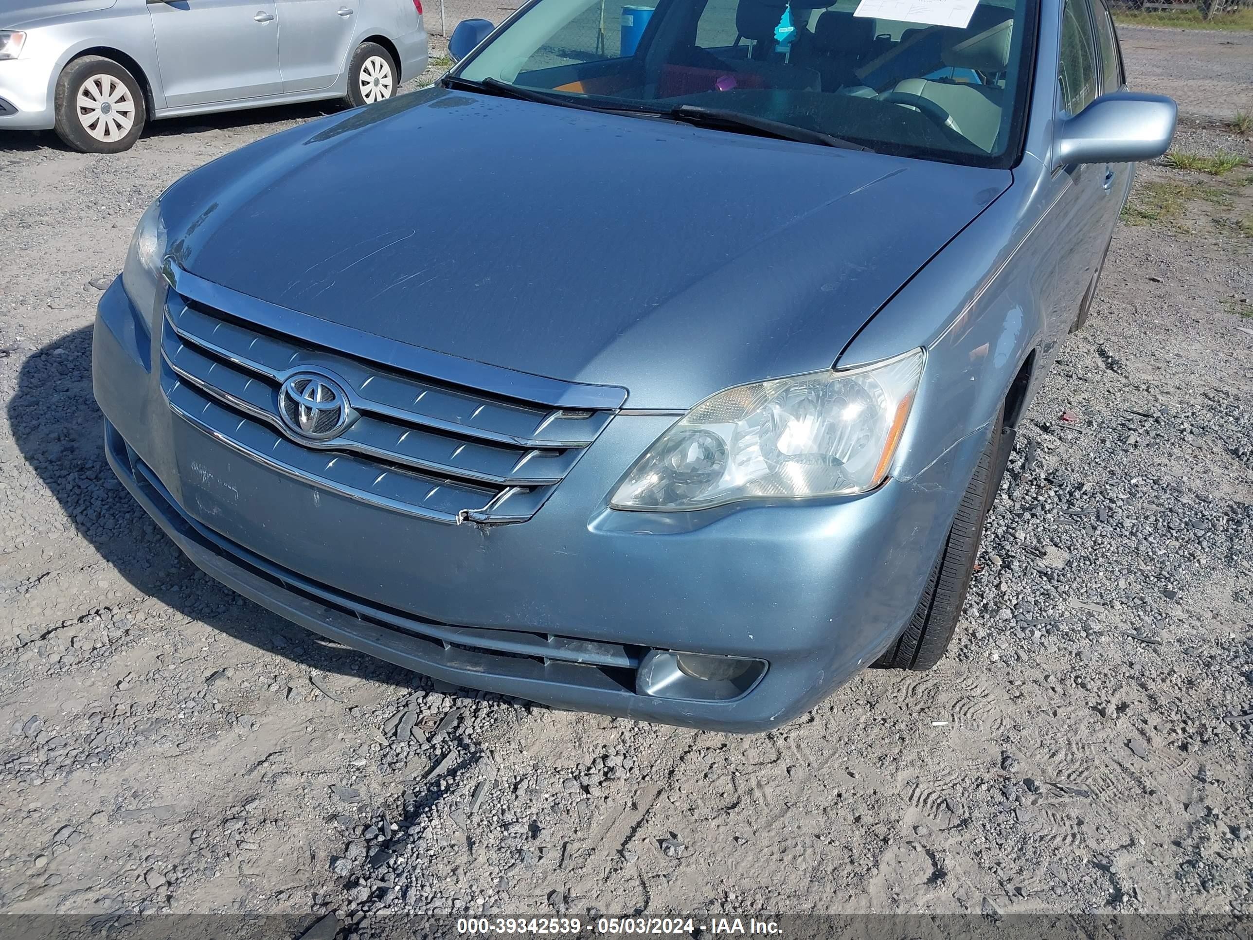 Photo 5 VIN: 4T1BK36B75U033229 - TOYOTA AVALON 