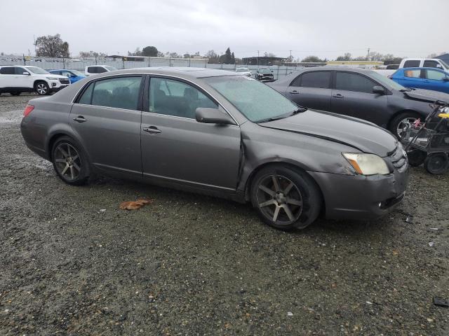 Photo 3 VIN: 4T1BK36B75U037698 - TOYOTA AVALON XL 