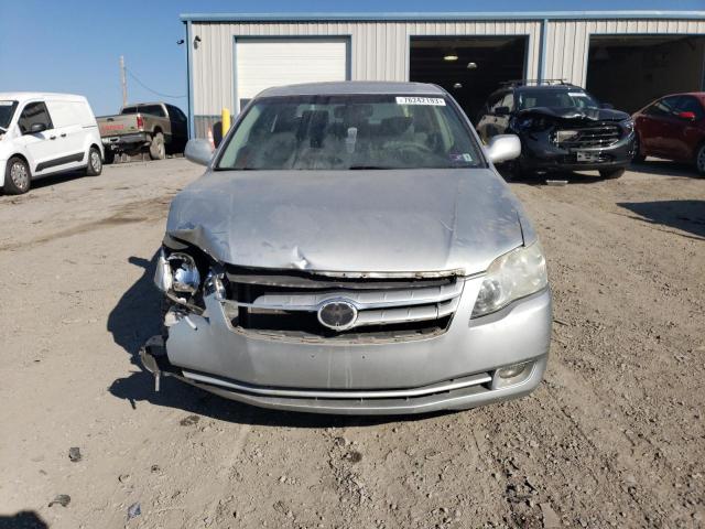 Photo 4 VIN: 4T1BK36B75U057014 - TOYOTA AVALON 