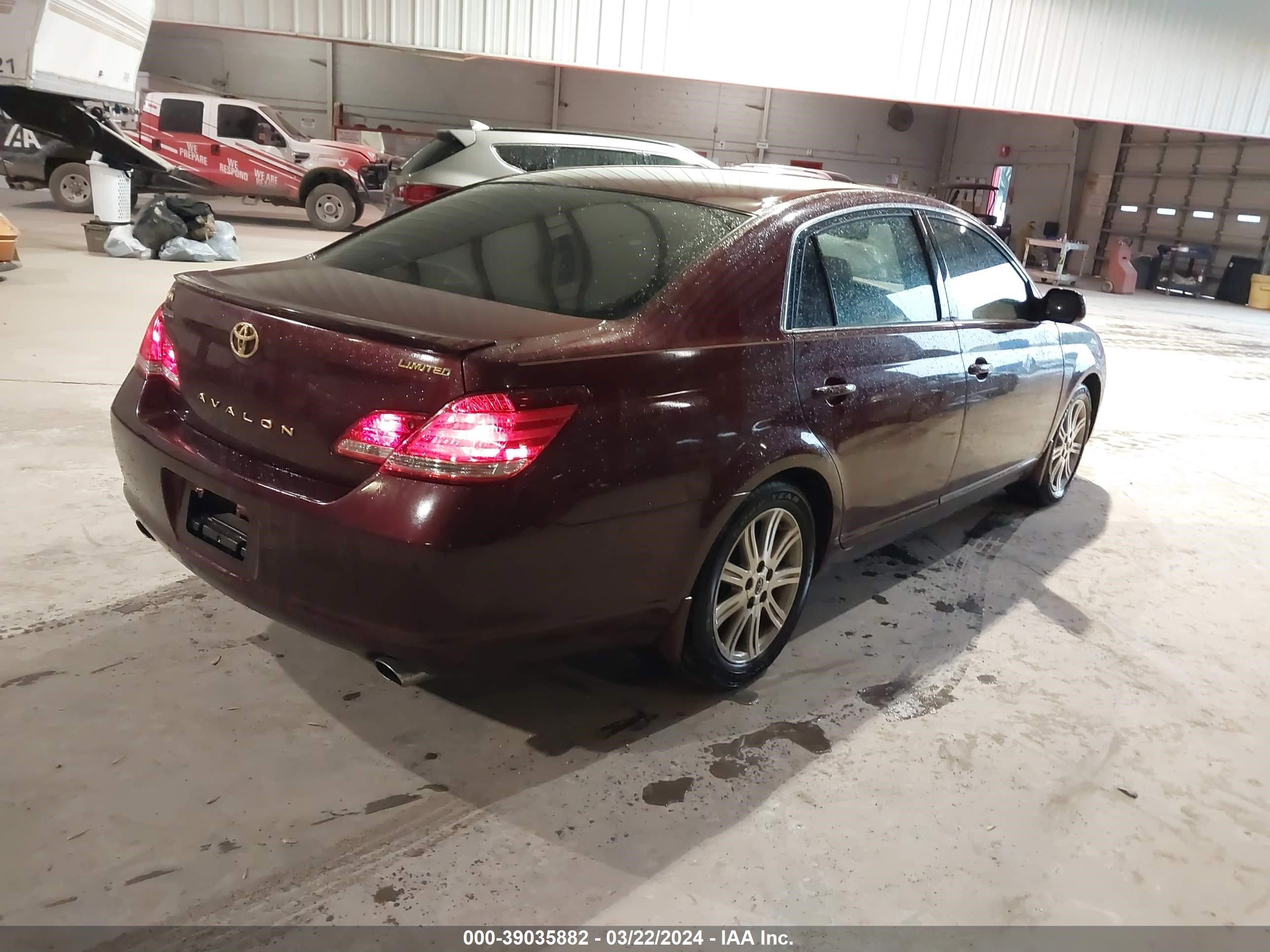 Photo 3 VIN: 4T1BK36B76U112756 - TOYOTA AVALON 