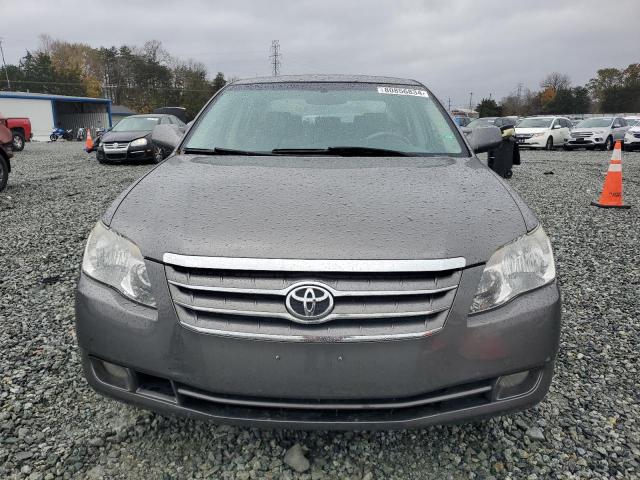 Photo 4 VIN: 4T1BK36B77U226001 - TOYOTA AVALON XL 