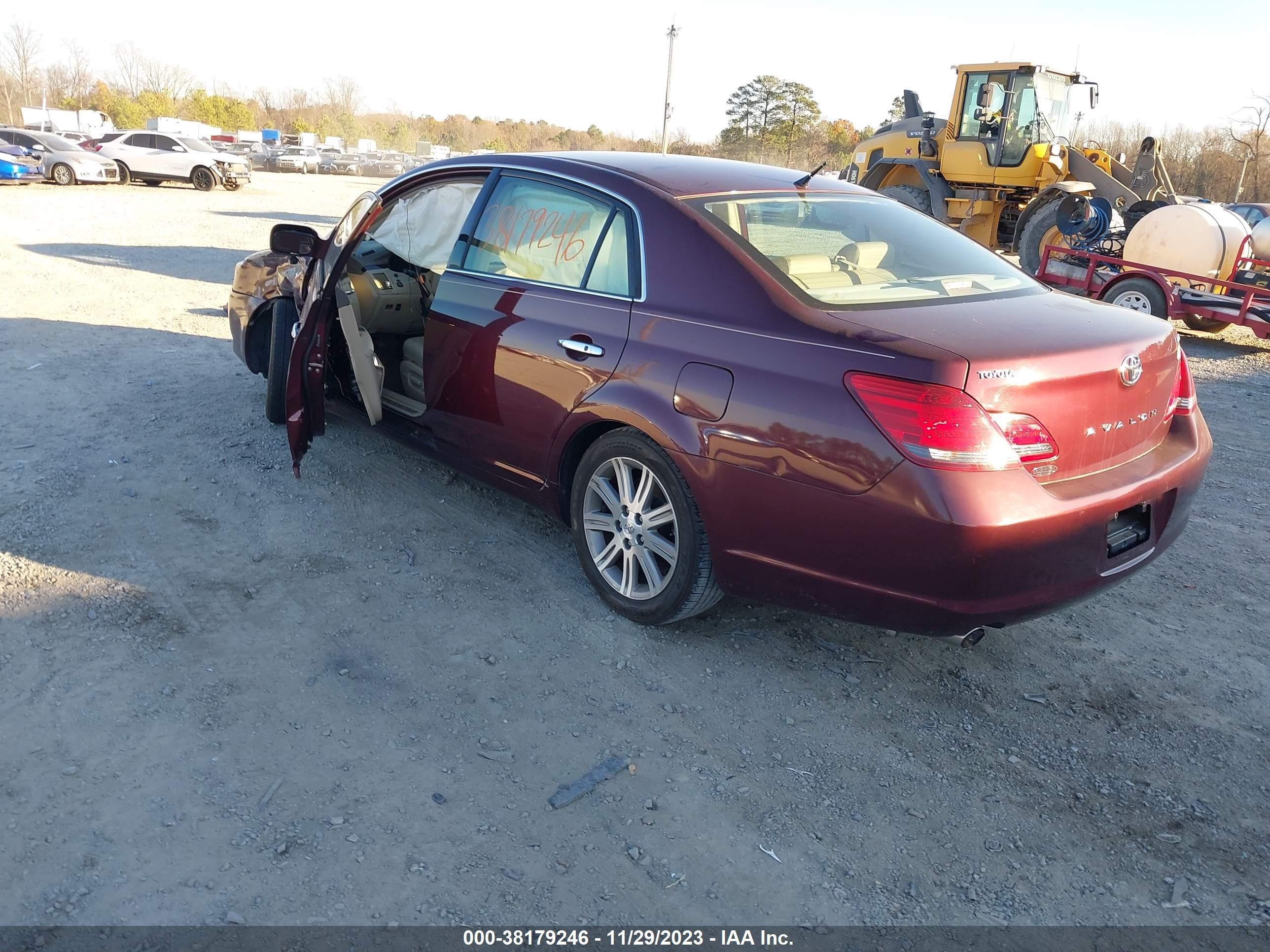 Photo 2 VIN: 4T1BK36B78U257119 - TOYOTA AVALON 