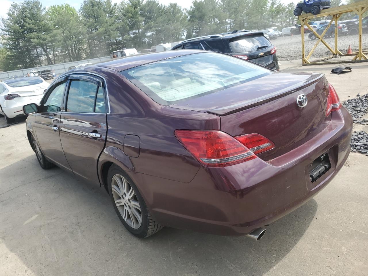 Photo 1 VIN: 4T1BK36B78U317545 - TOYOTA AVALON 