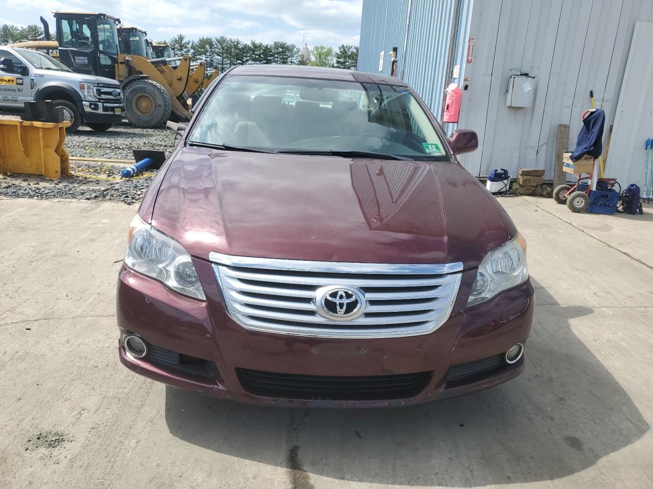 Photo 4 VIN: 4T1BK36B78U317545 - TOYOTA AVALON 