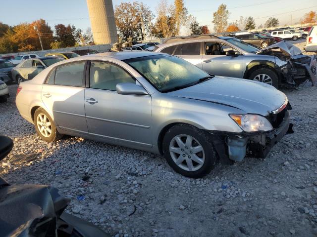 Photo 3 VIN: 4T1BK36B79U331172 - TOYOTA AVALON XL 