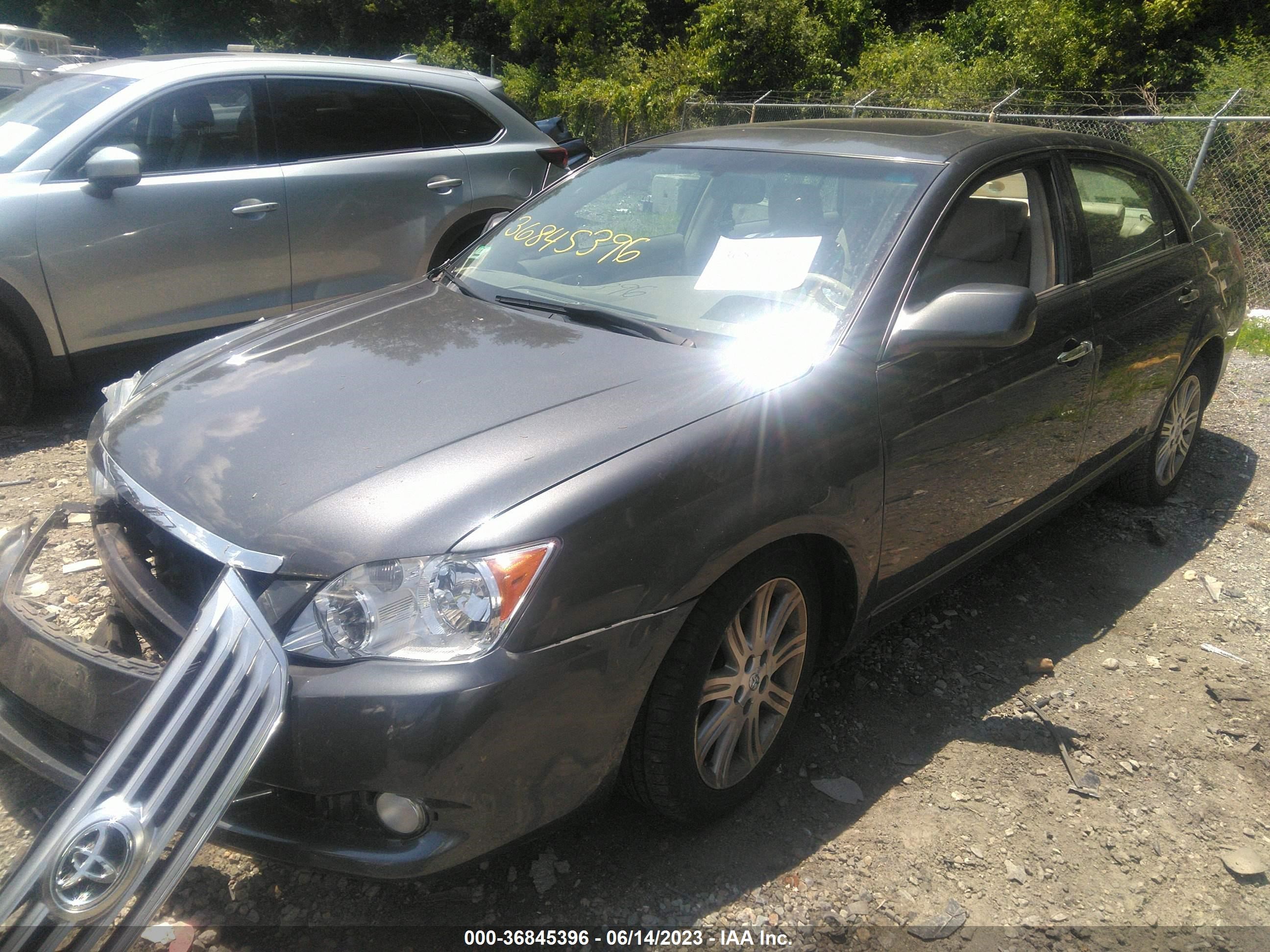 Photo 1 VIN: 4T1BK36B79U350501 - TOYOTA AVALON 