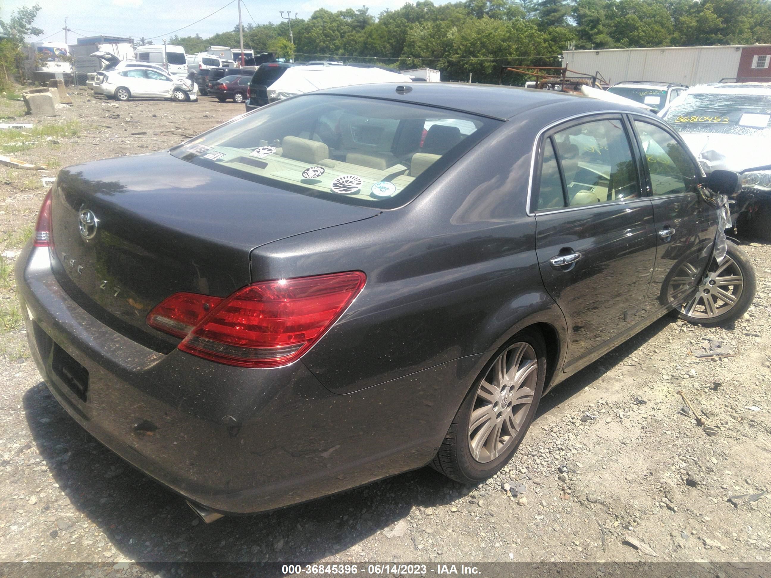 Photo 3 VIN: 4T1BK36B79U350501 - TOYOTA AVALON 