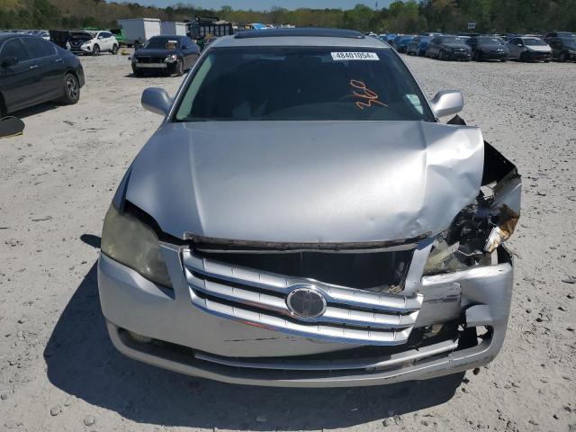 Photo 4 VIN: 4T1BK36B85U037242 - TOYOTA AVALON 