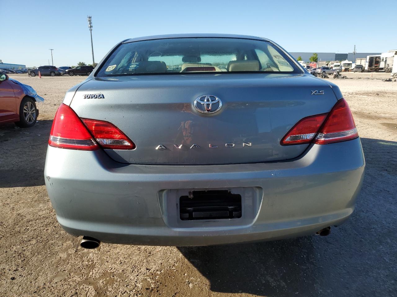 Photo 5 VIN: 4T1BK36B85U050427 - TOYOTA AVALON 