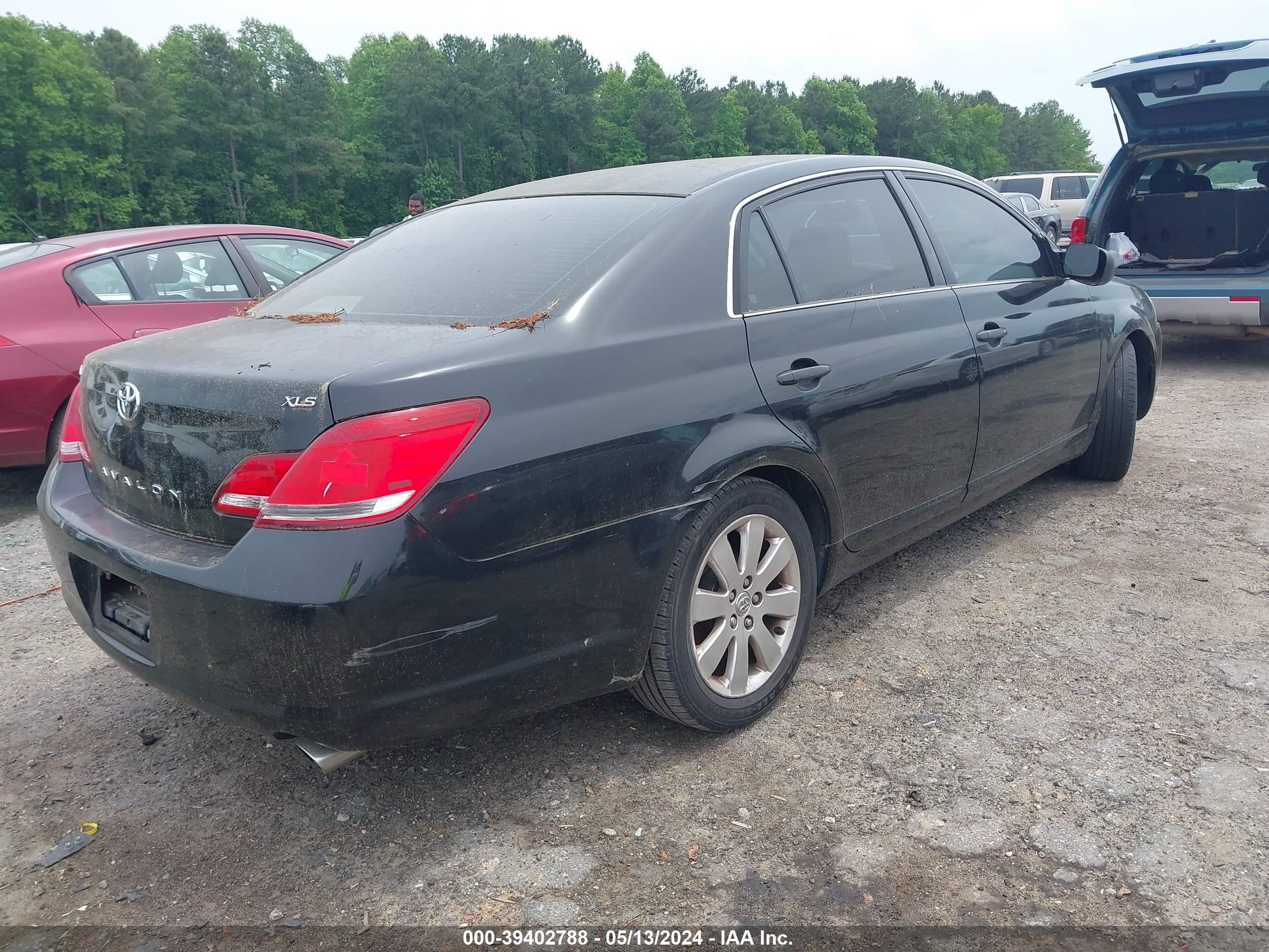 Photo 3 VIN: 4T1BK36B85U059631 - TOYOTA AVALON 