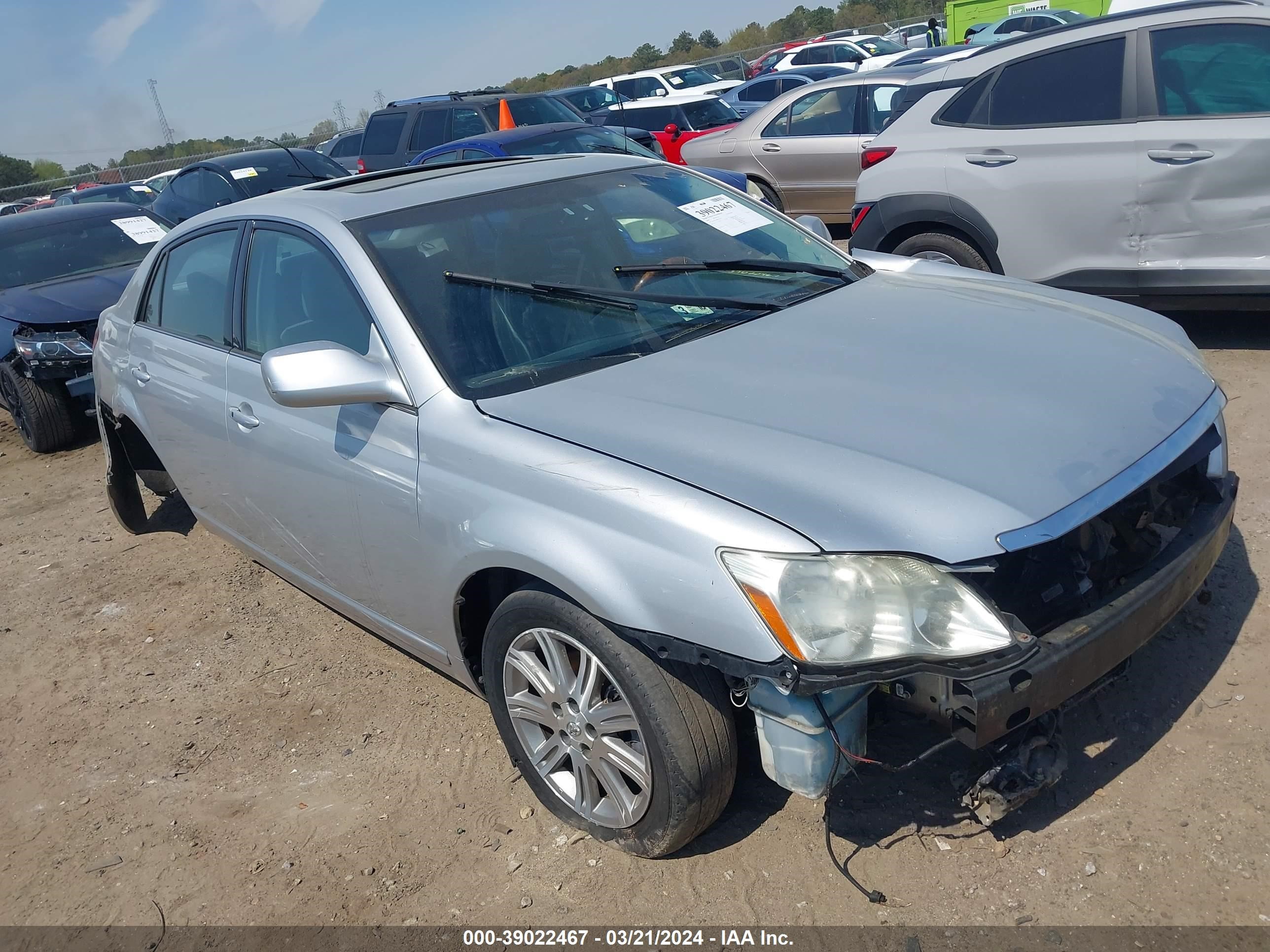 Photo 0 VIN: 4T1BK36B86U131641 - TOYOTA AVALON 